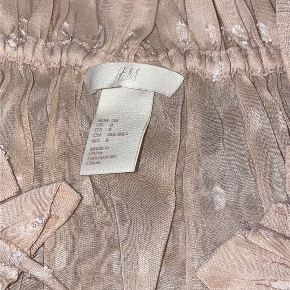 H&M Blouse - Picture 2 of 3
